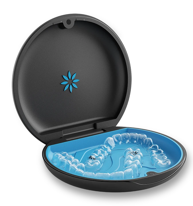 Invisalign-Aligner in Aufbewahrungsdose